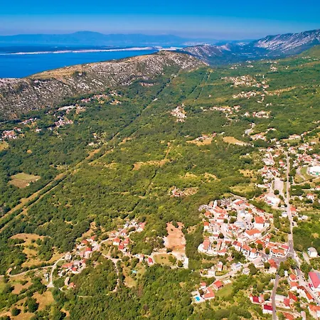 In 44145 Διαμέρισμα *