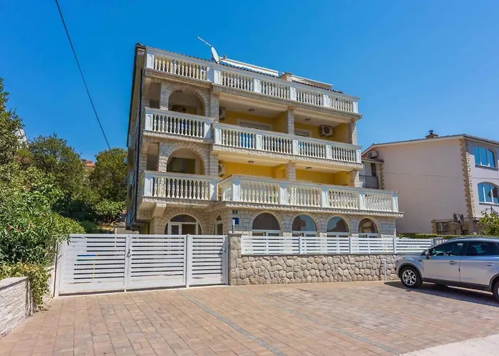 Apartamento In 44145 Crikvenica